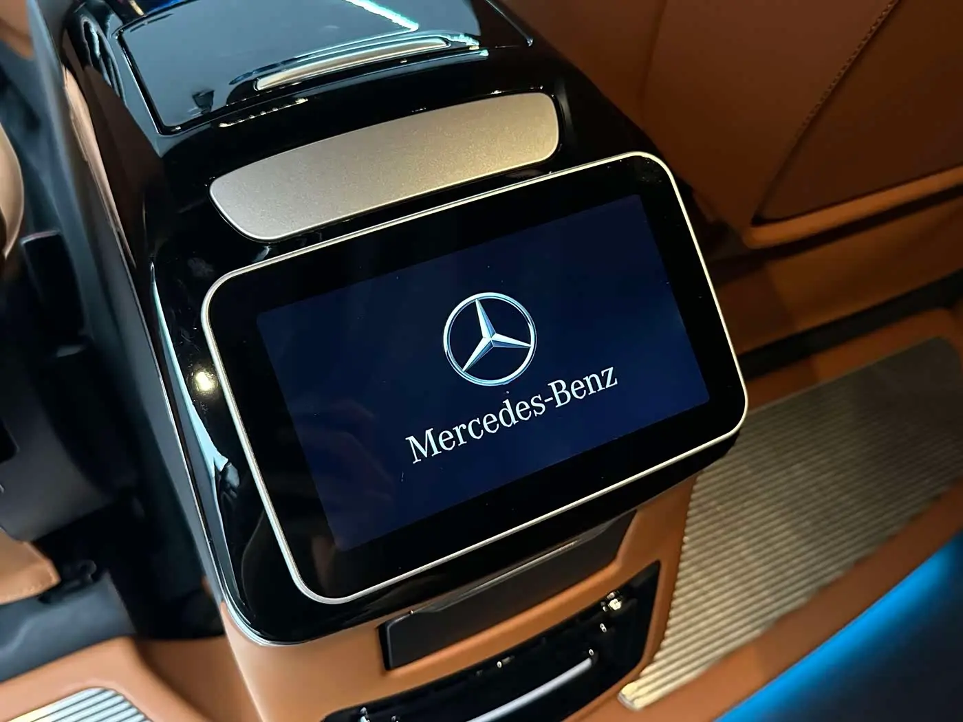 Mercedes-Benz Vito 2023 — Фото 16/20