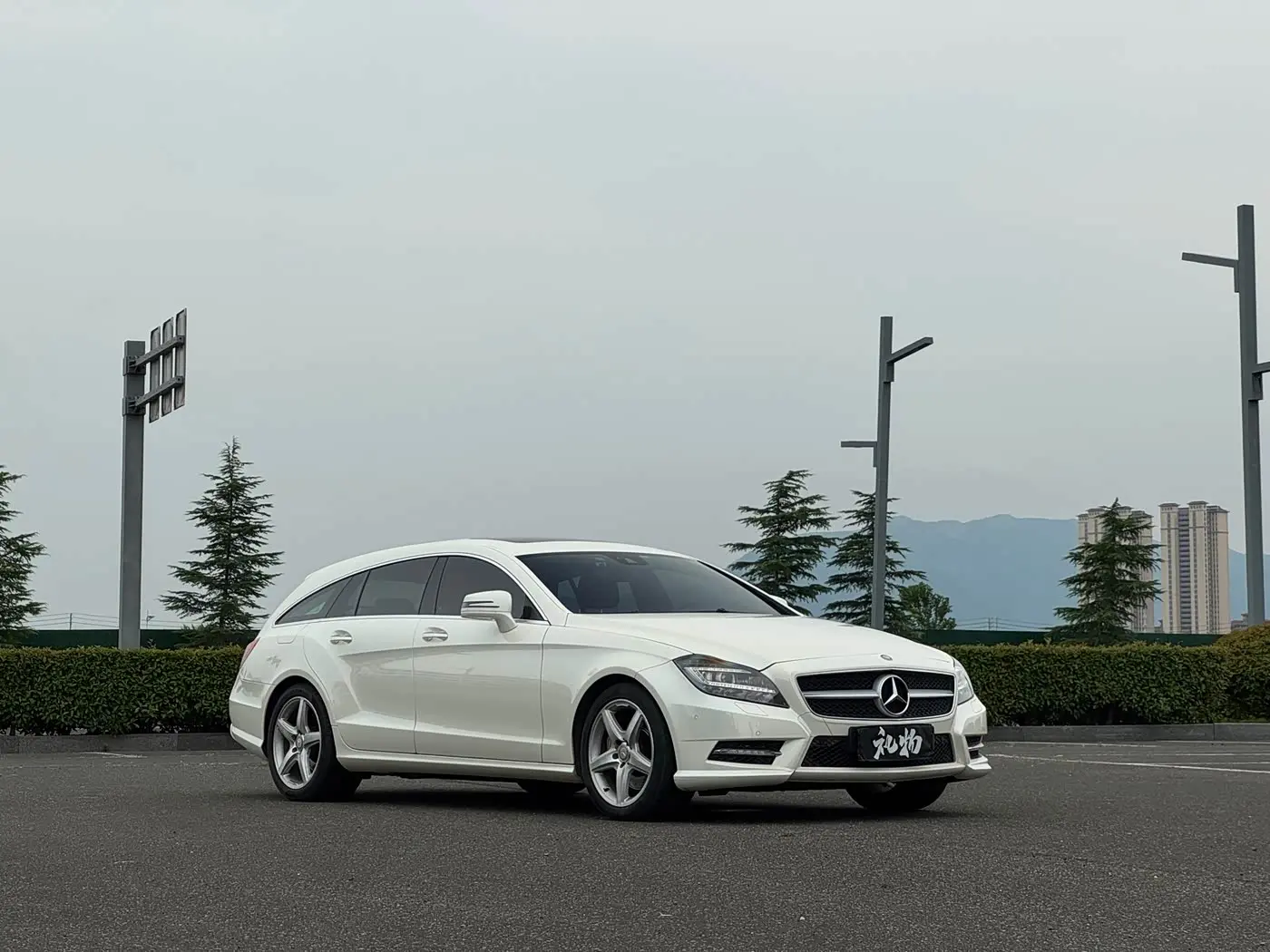 Mercedes-Benz CLS 2013 — Şəkil 2/8