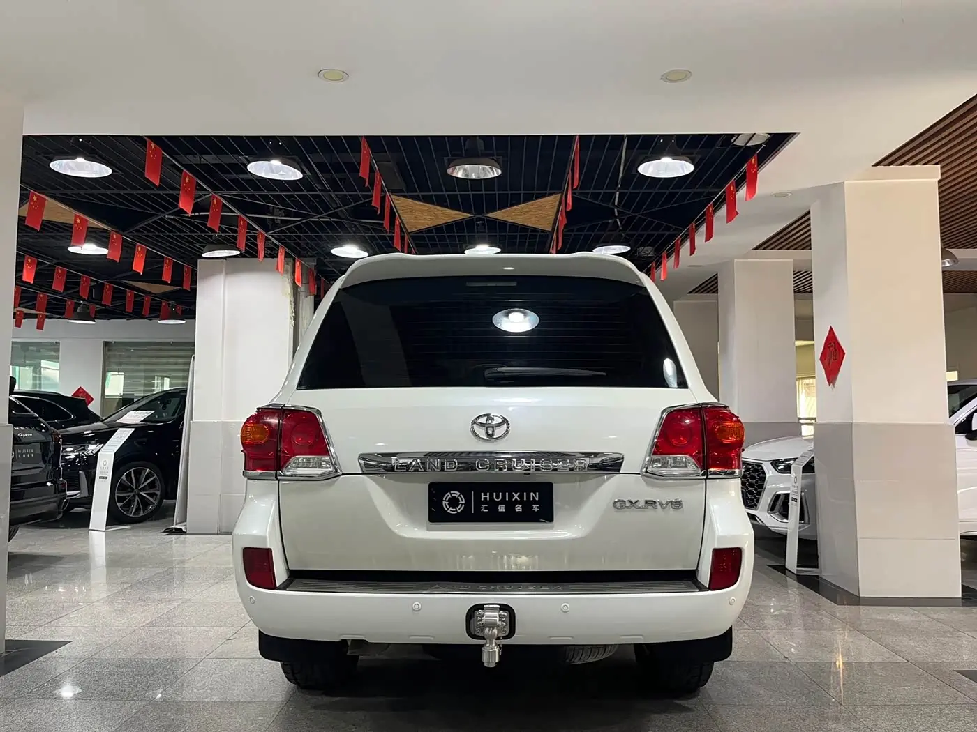 Toyota Land Cruiser 2015 — Photo 15/20