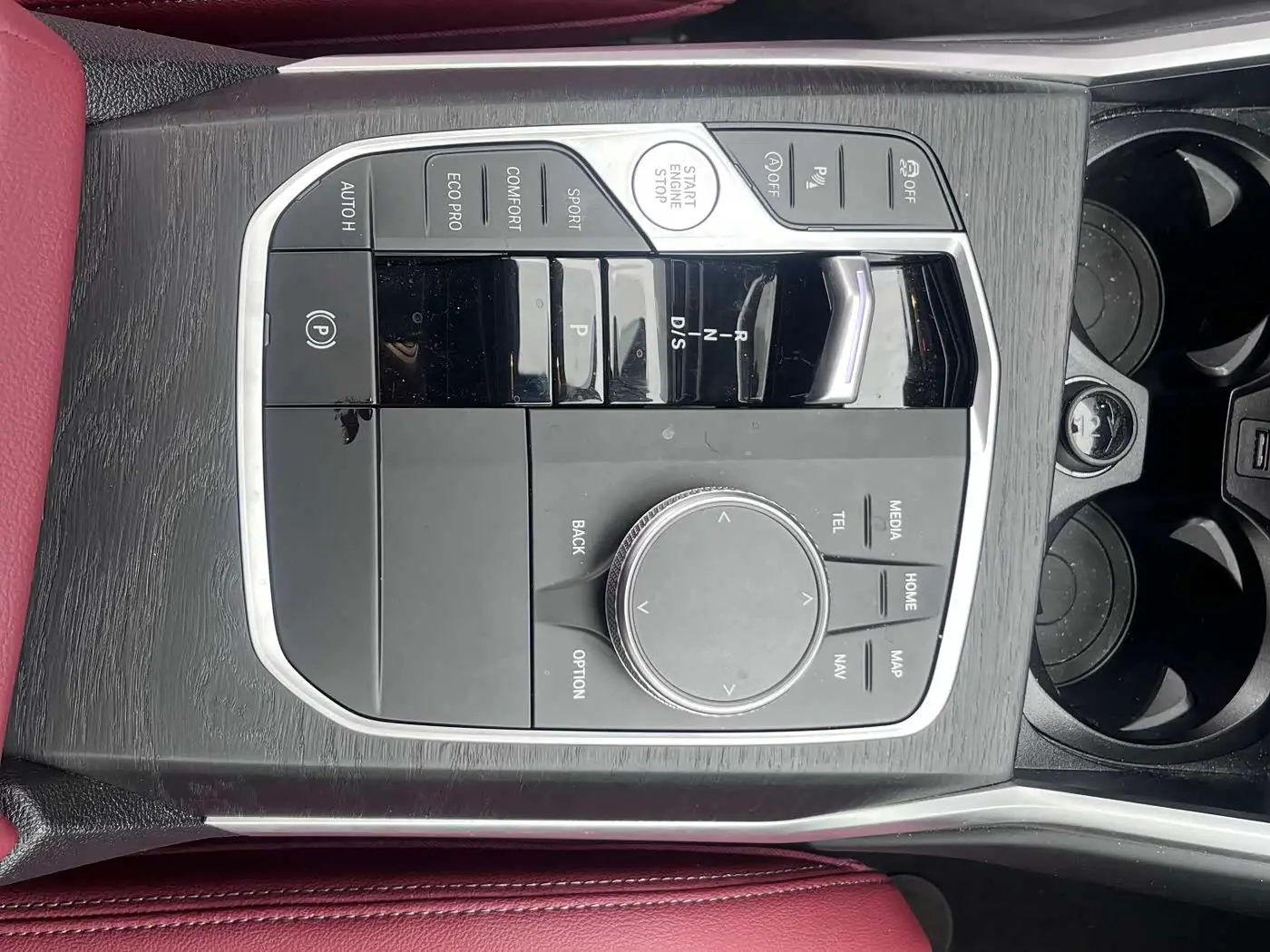 BMW 4 Series 2023 — Photo 12/13
