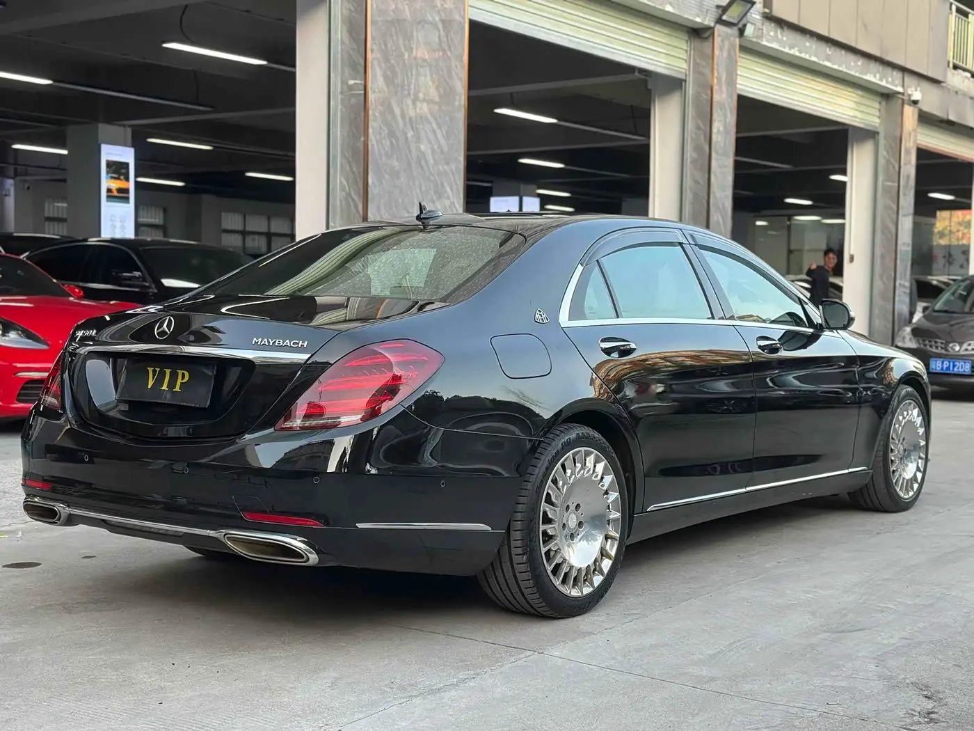 Mercedes-Benz S-Class 2017 — Photo 9/9