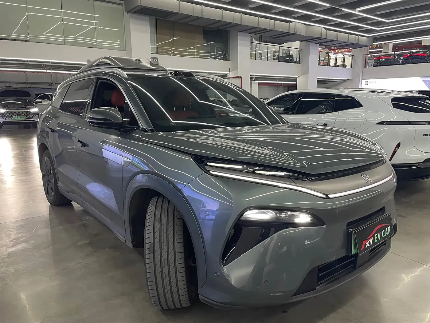 BYD Tang L 2025 — Photo 3/13