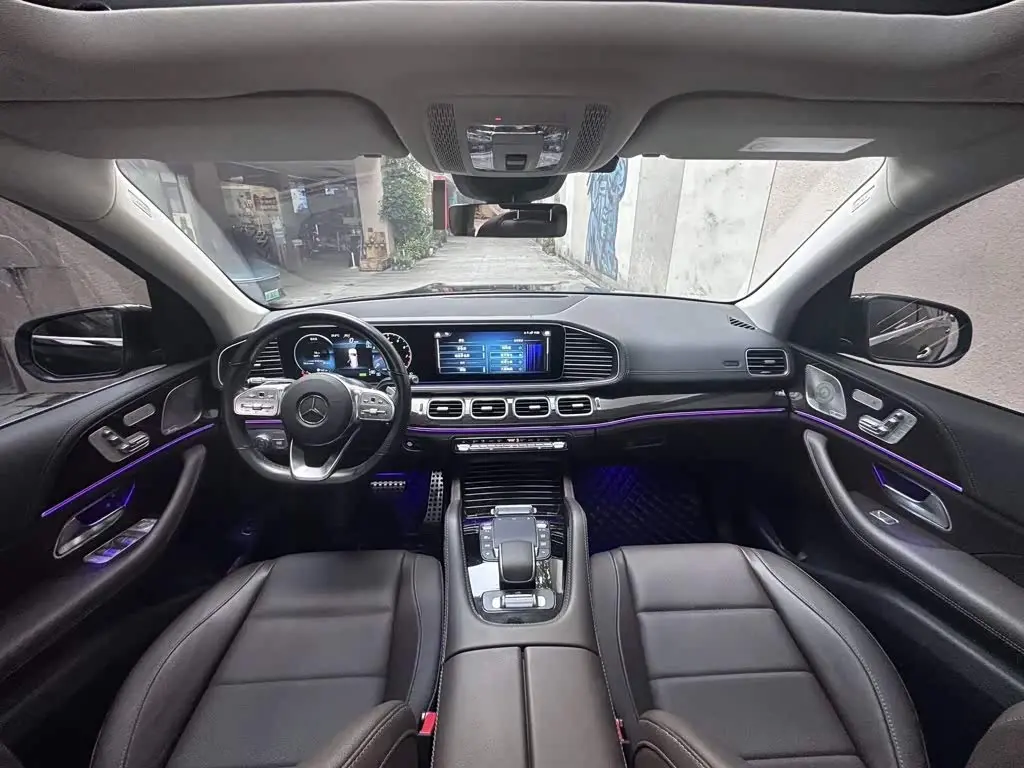 Mercedes-Benz GLS 2023 — Photo 14/17