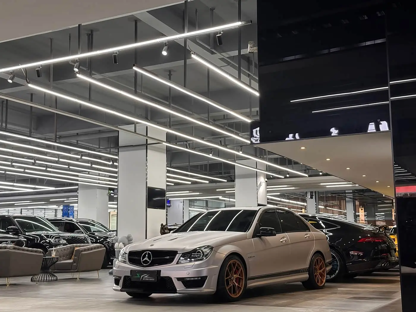 Mercedes-Benz C-Class AMG 2008 — Фото 3/18