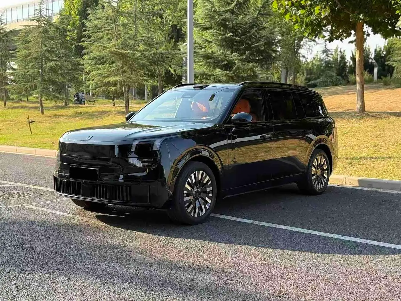 Lynk & Co 900 2025 — Şəkil 2/11