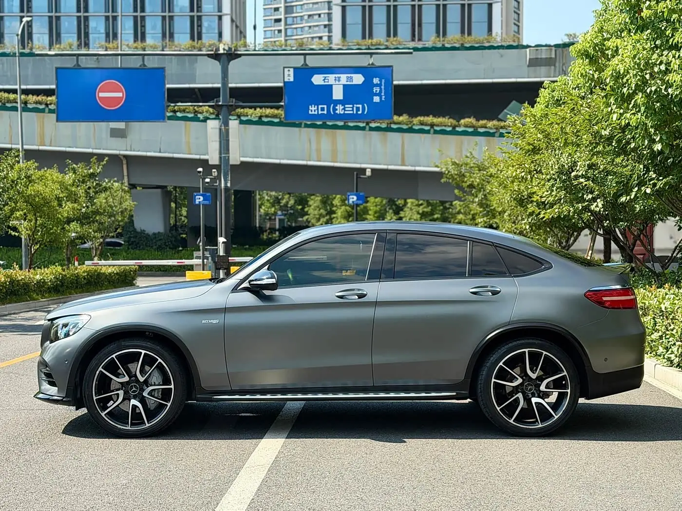 Mercedes-Benz GLC Coupe AMG 2018 — ფოტო 7/20