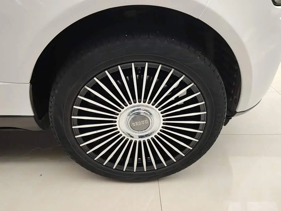 Land Rover Range Rover 2013 — Photo 6/16
