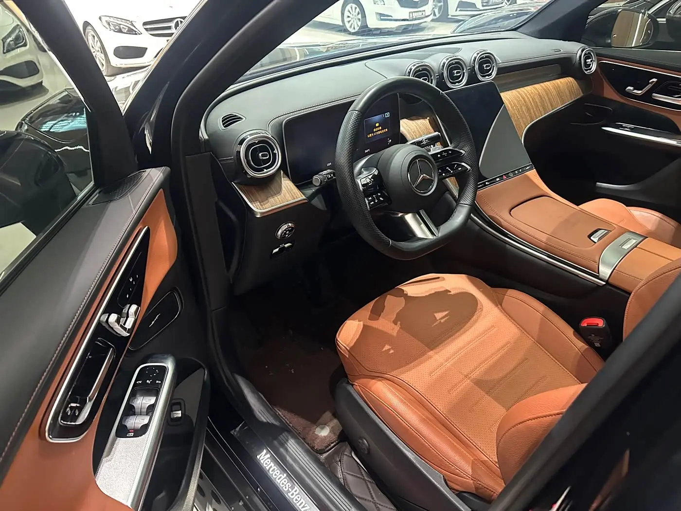 Mercedes-Benz GLC 2024 — Şəkil 12/16