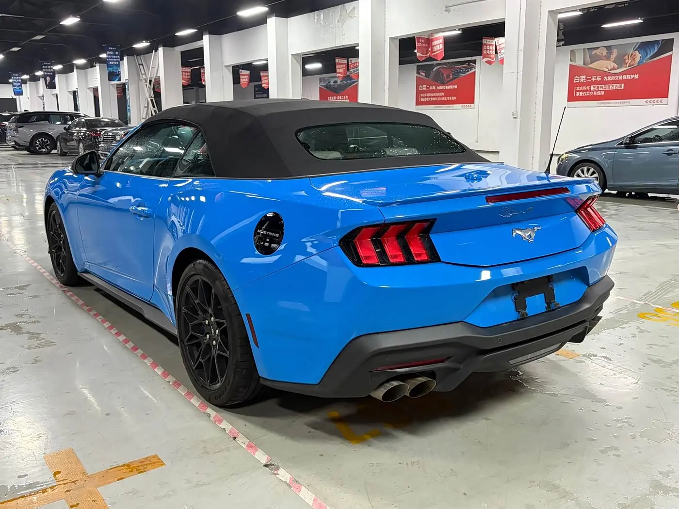 Ford Mustang 2024 — Photo 16/17