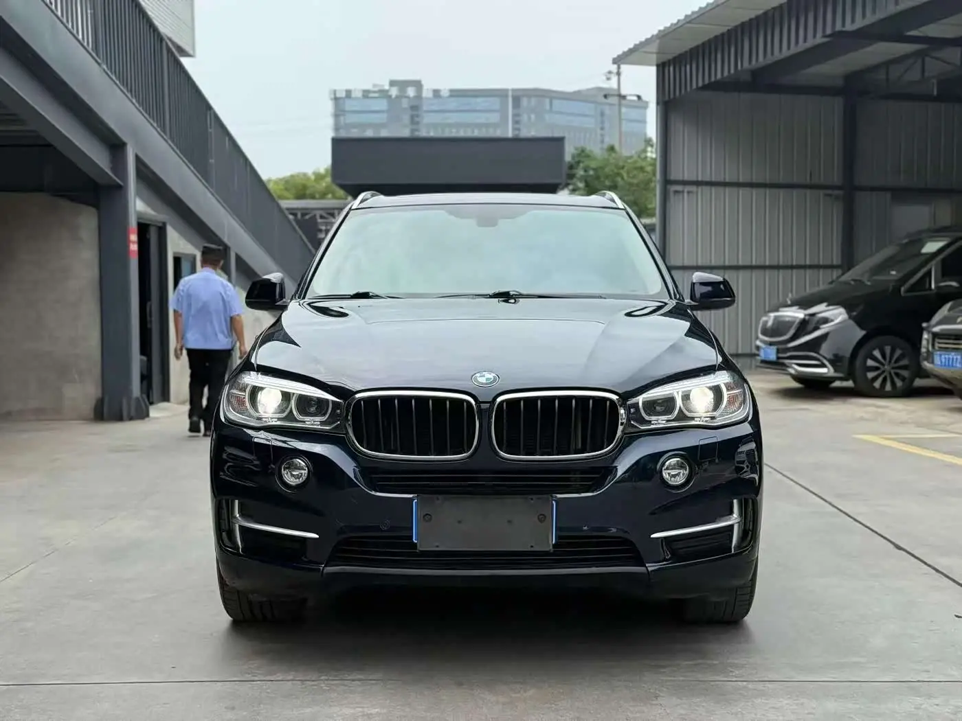 BMW X5 2014 — Photo 2/9