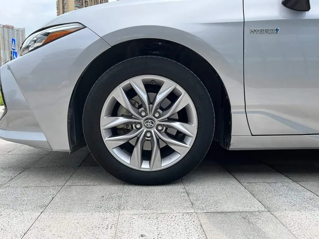 Toyota Avalon 2020 — Şəkil 9/20
