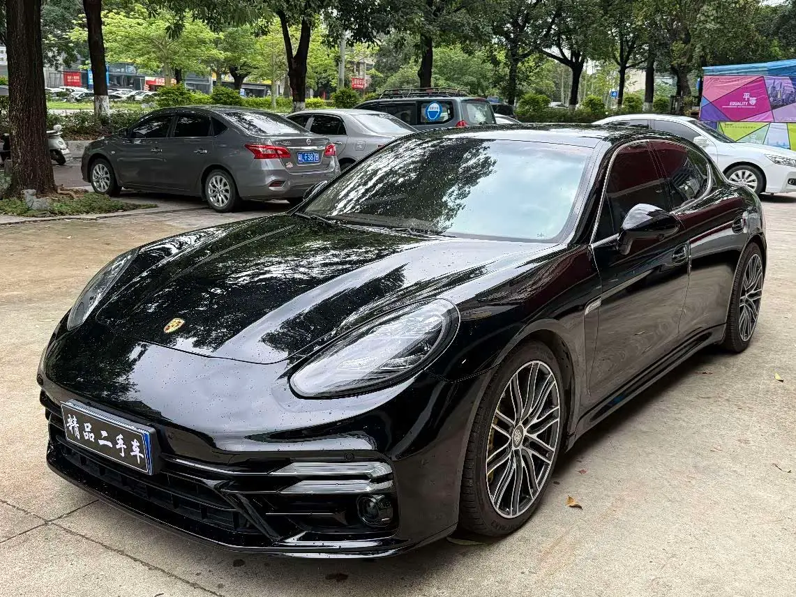 Porsche Panamera 2011 — Photo 3/9
