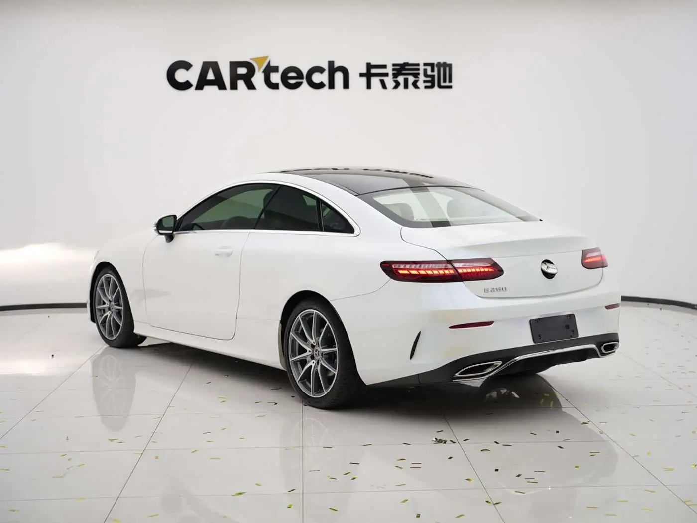 Mercedes-Benz E-Class 2021 — Şəkil 18/20