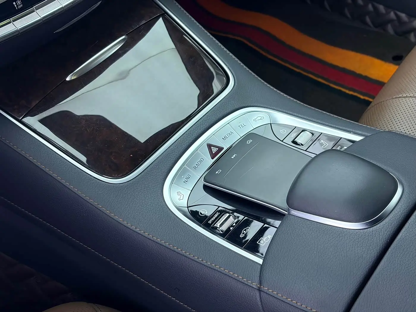 Mercedes-Benz S-Class 2020 — Photo 8/20