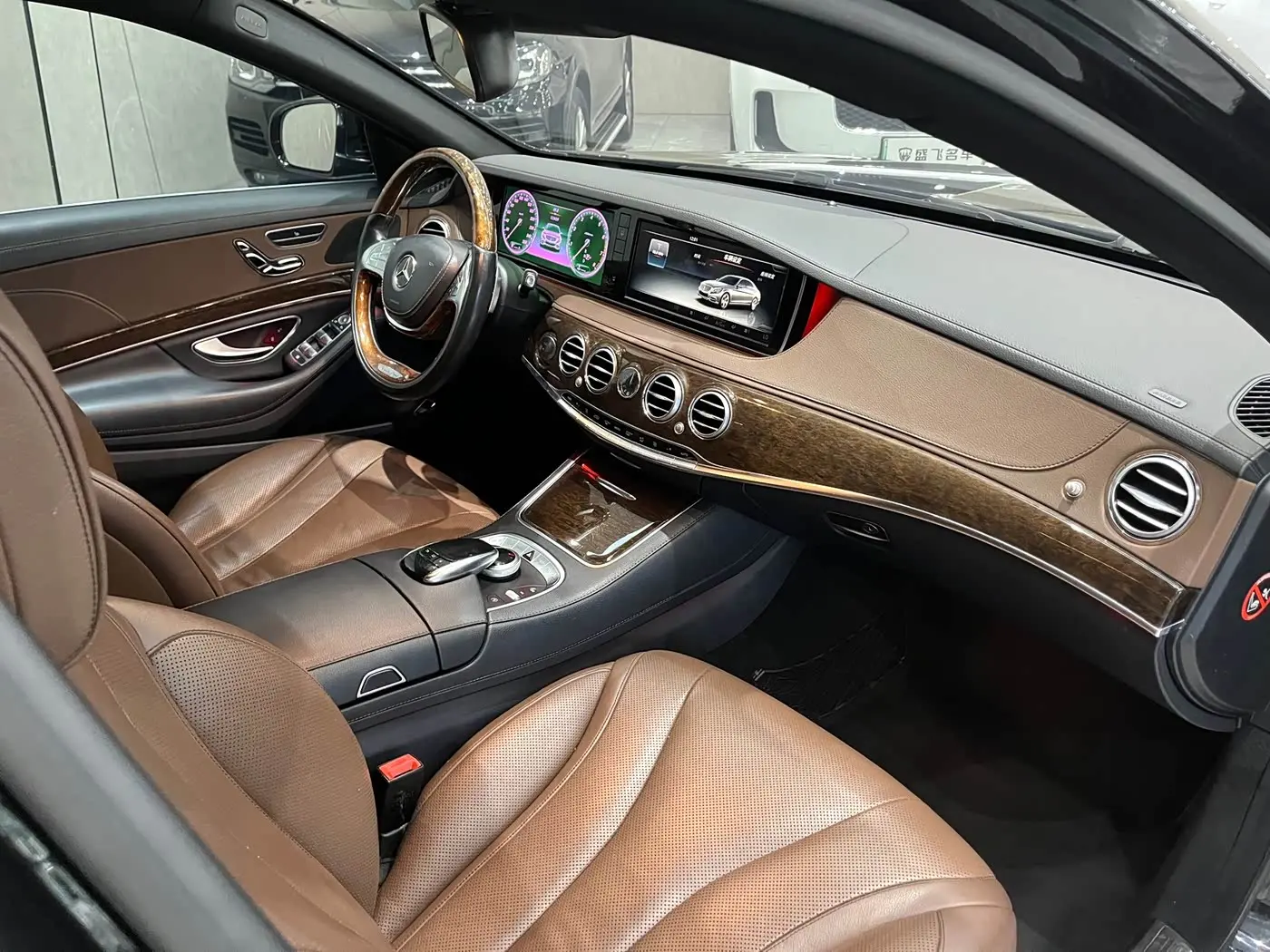Mercedes-Benz S-Class 2014 — ფოტო 15/20
