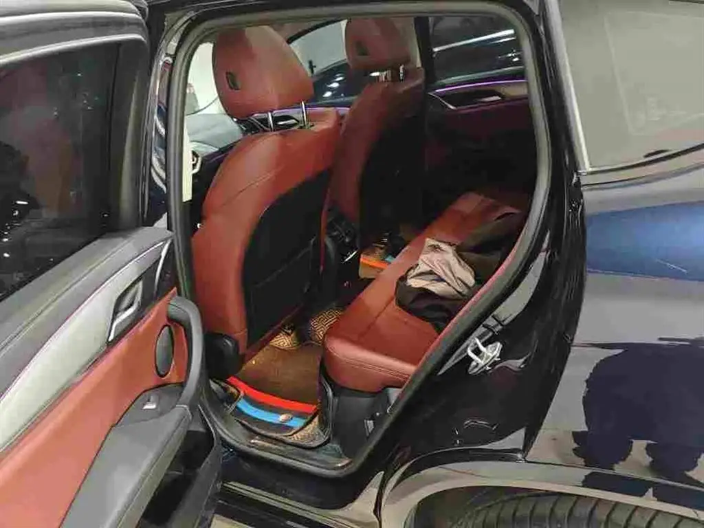 BMW X4 2025 — Фото 7/7
