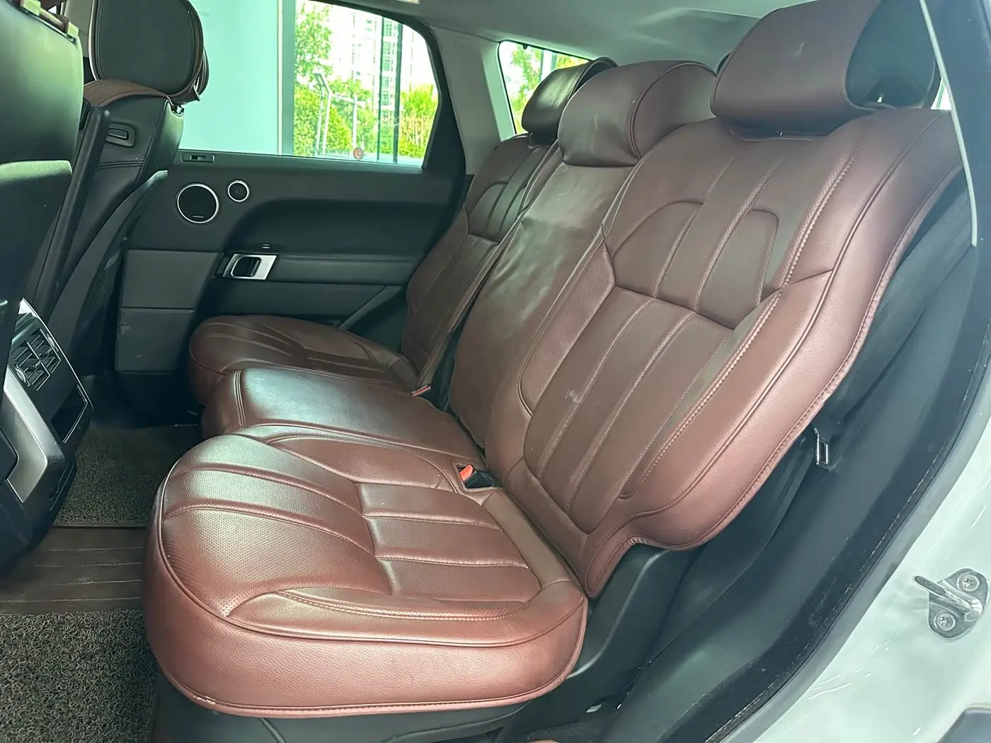 Land Rover Range Rover Sport 2014 — Photo 19/20
