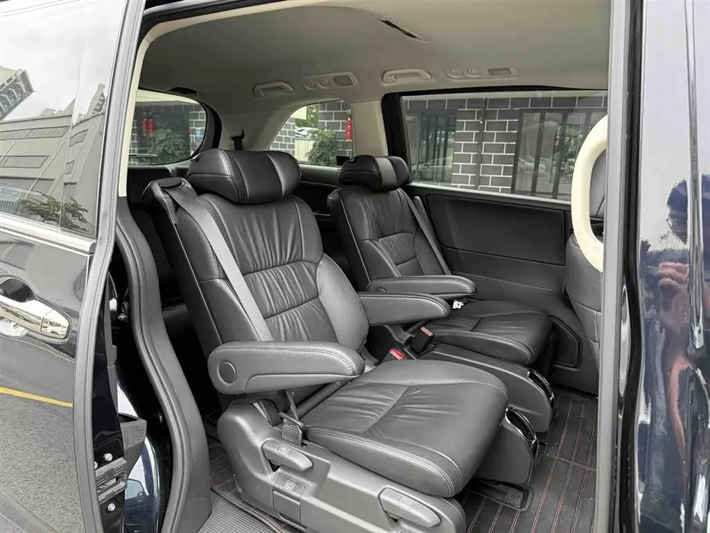 Honda Odyssey 2024 — Фото 19/20