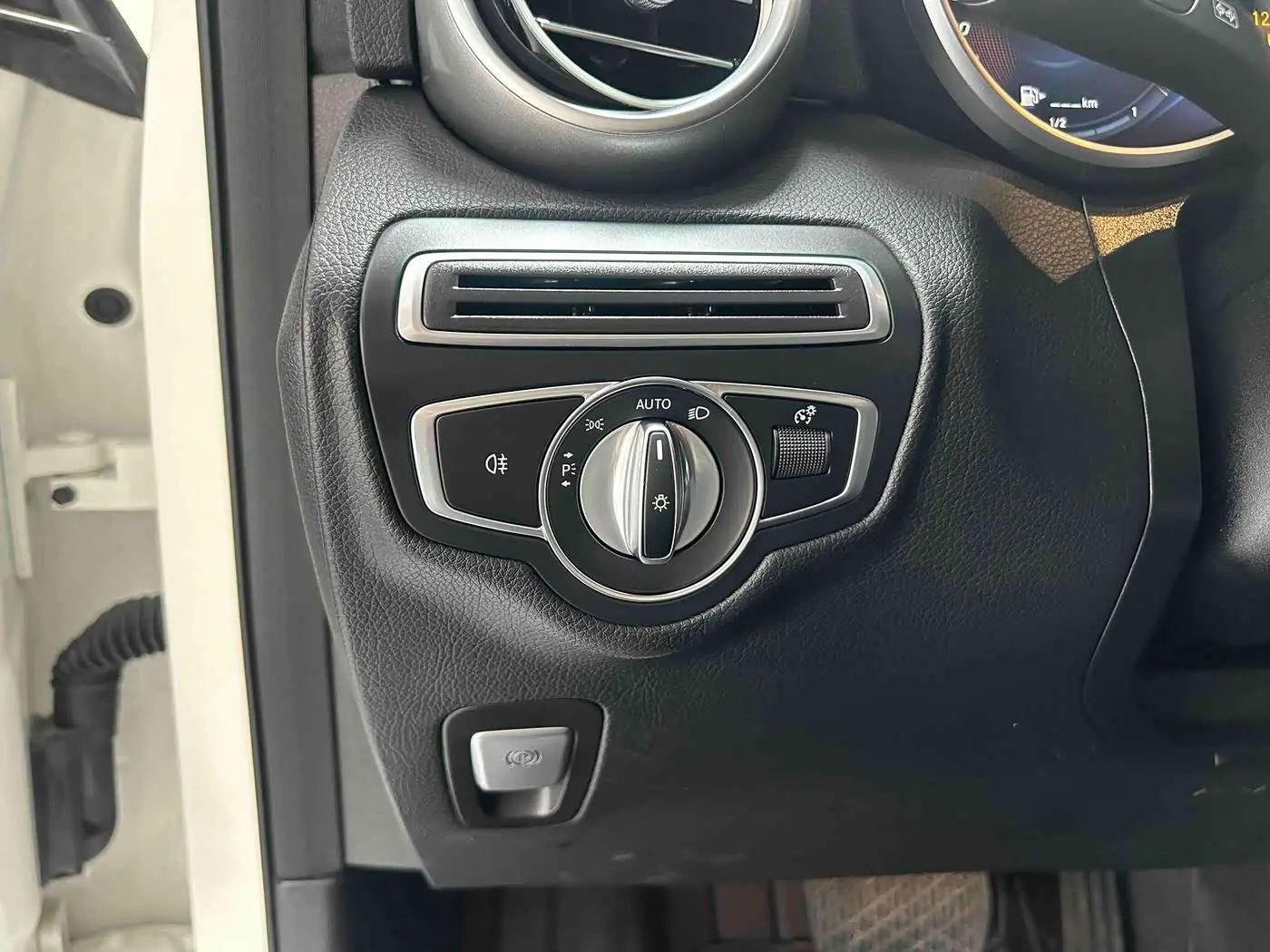 Mercedes-Benz GLC 2020 — Фото 9/17