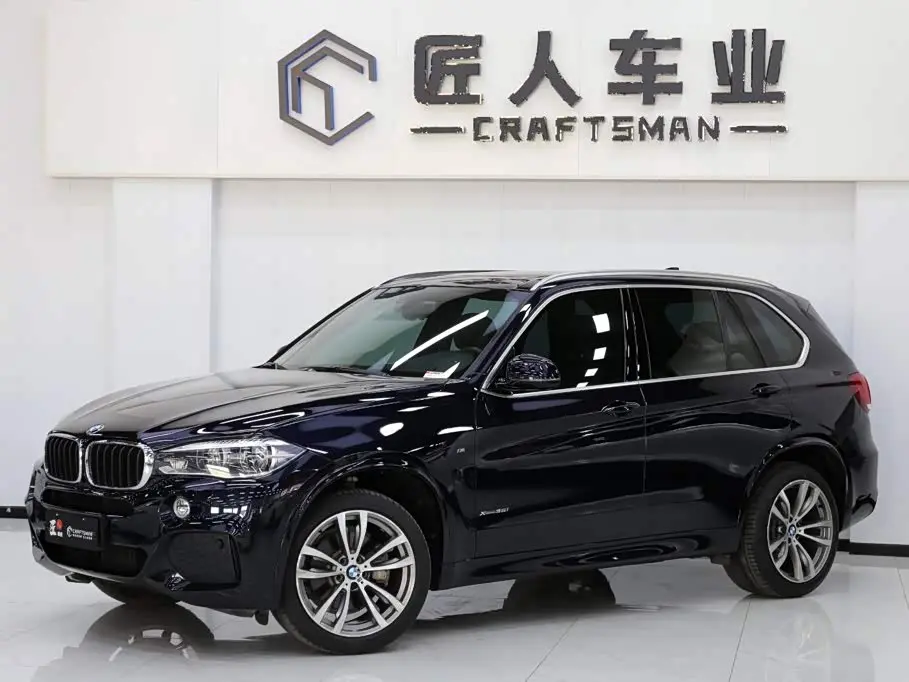 BMW X5 2018 — Фото 3/19