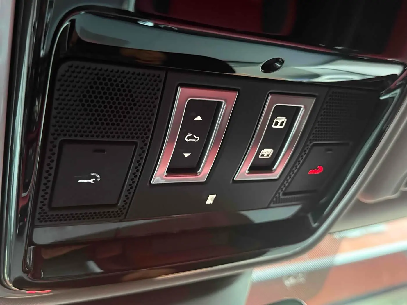 Land Rover Range Rover Sport 2021 — Photo 9/20