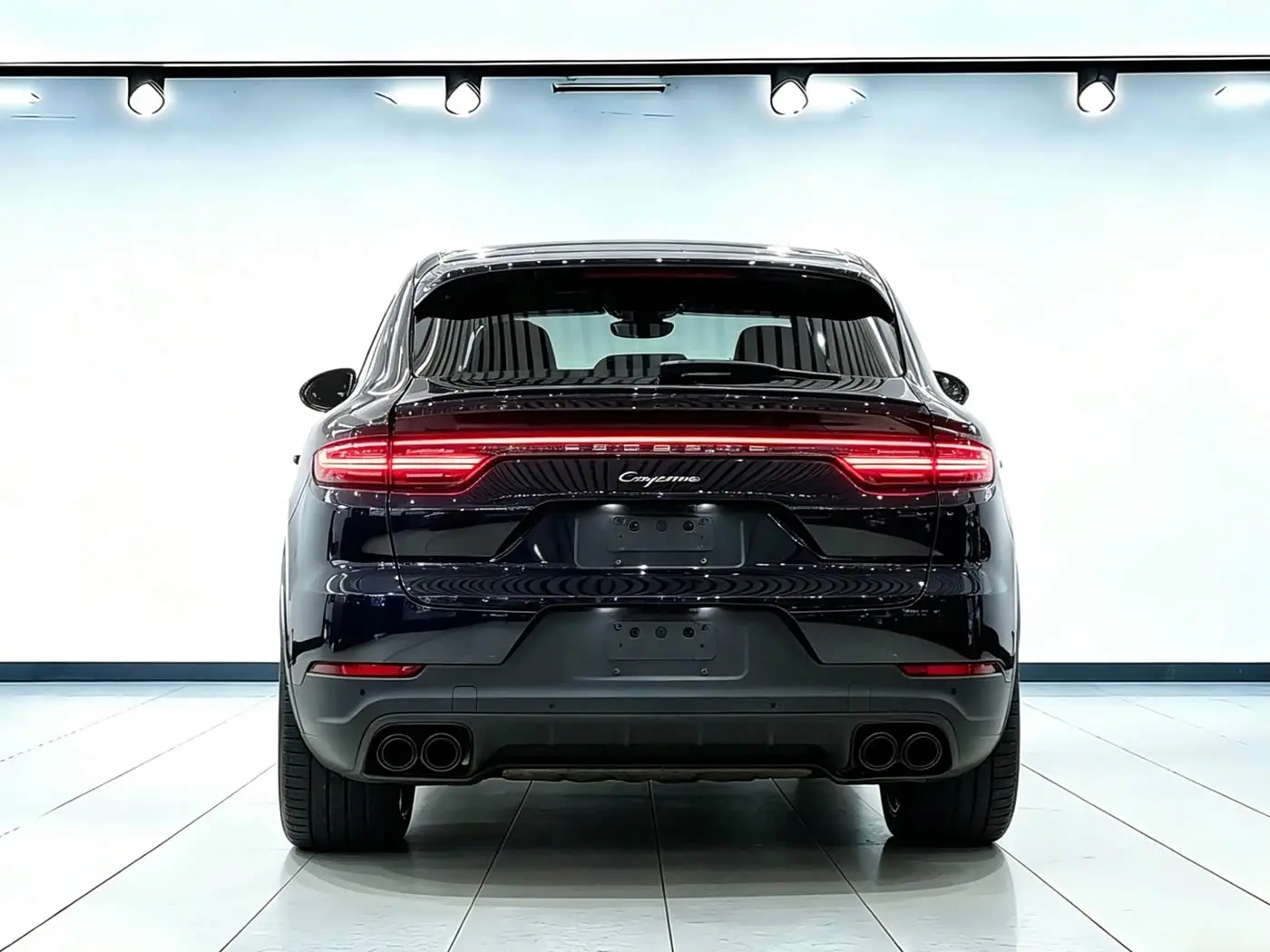 Porsche Cayenne 2023 — Photo 6/13