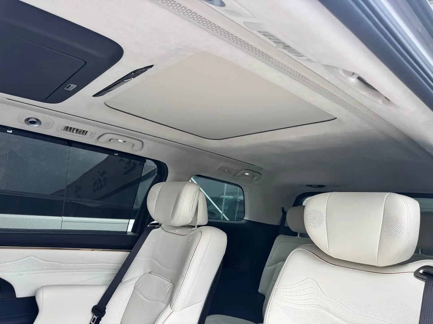 GAC Trumpchi Trumpchi E9 2023 — Photo 15/18