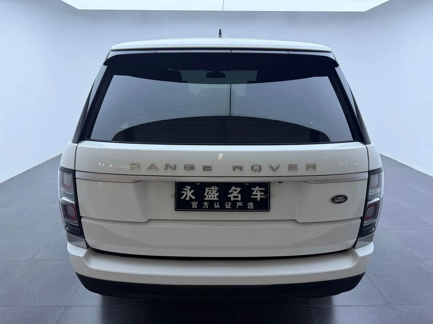 Land Rover Range Rover 2017 — Фото 5/20