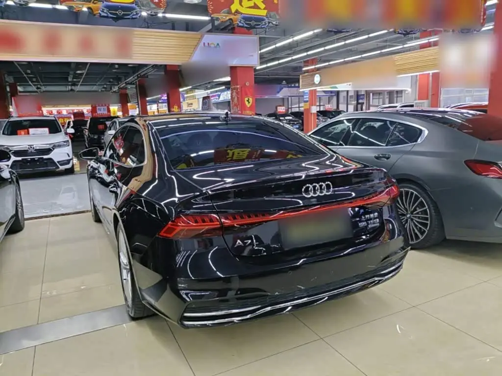 Audi A7L 2024 — Photo 5/20