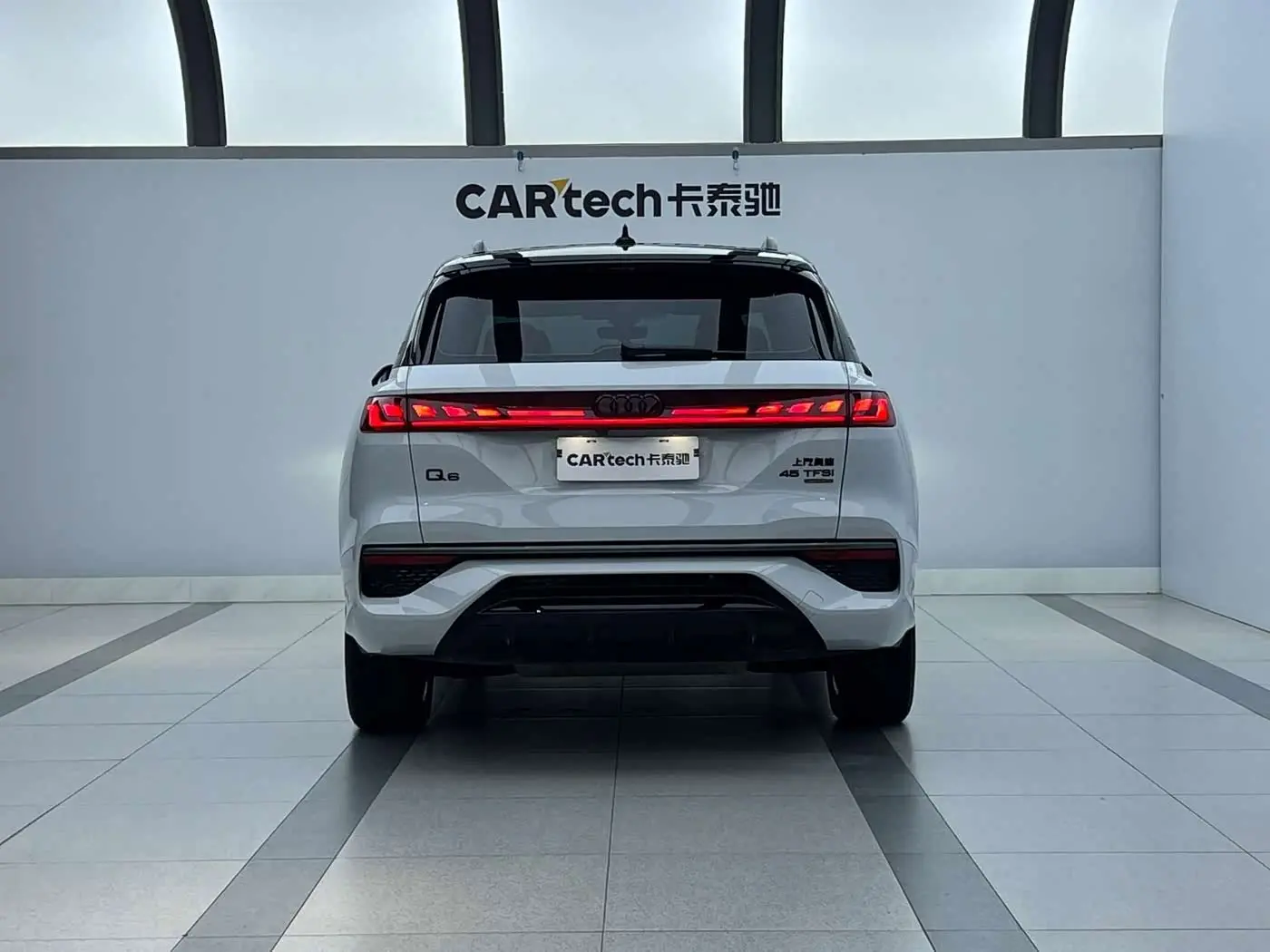 Audi Q6 2024 — Photo 3/9