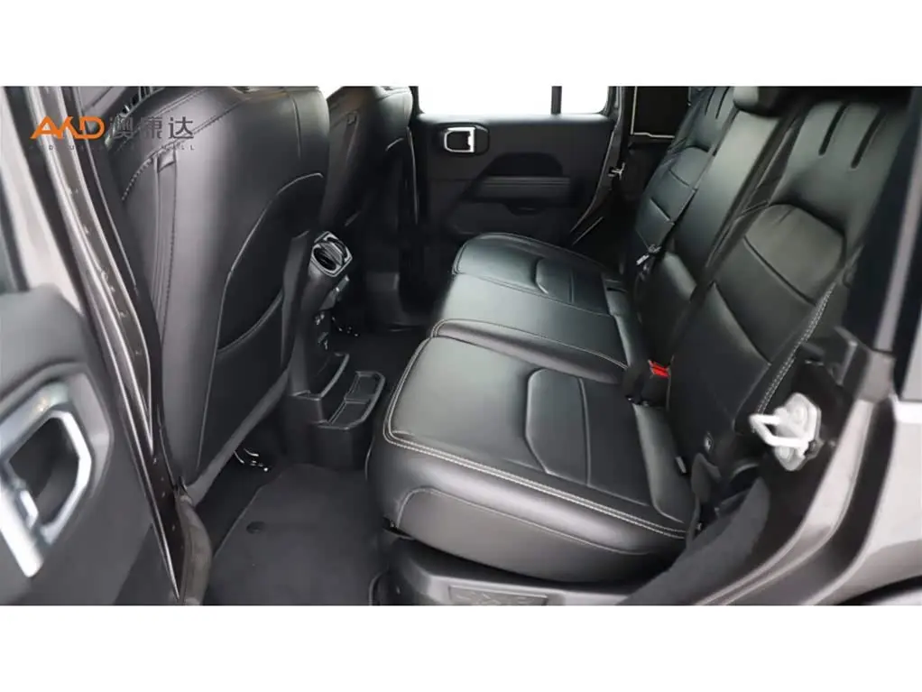 Jeep Wrangler 4xe 2022 — Photo 7/10