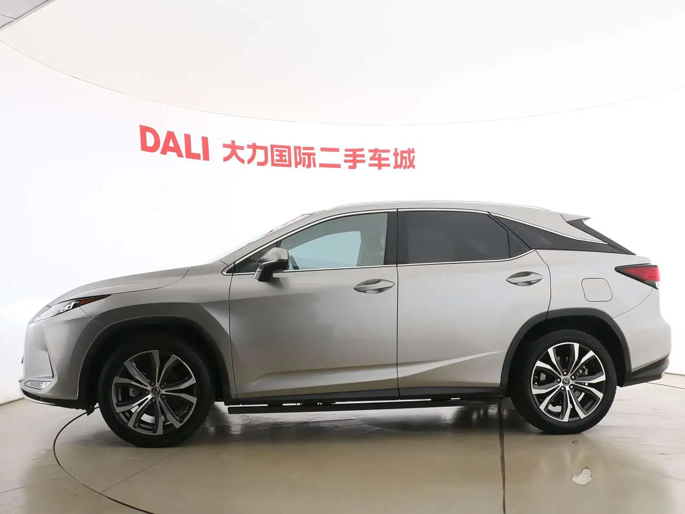 Lexus RX 2020 — Şəkil 4/15