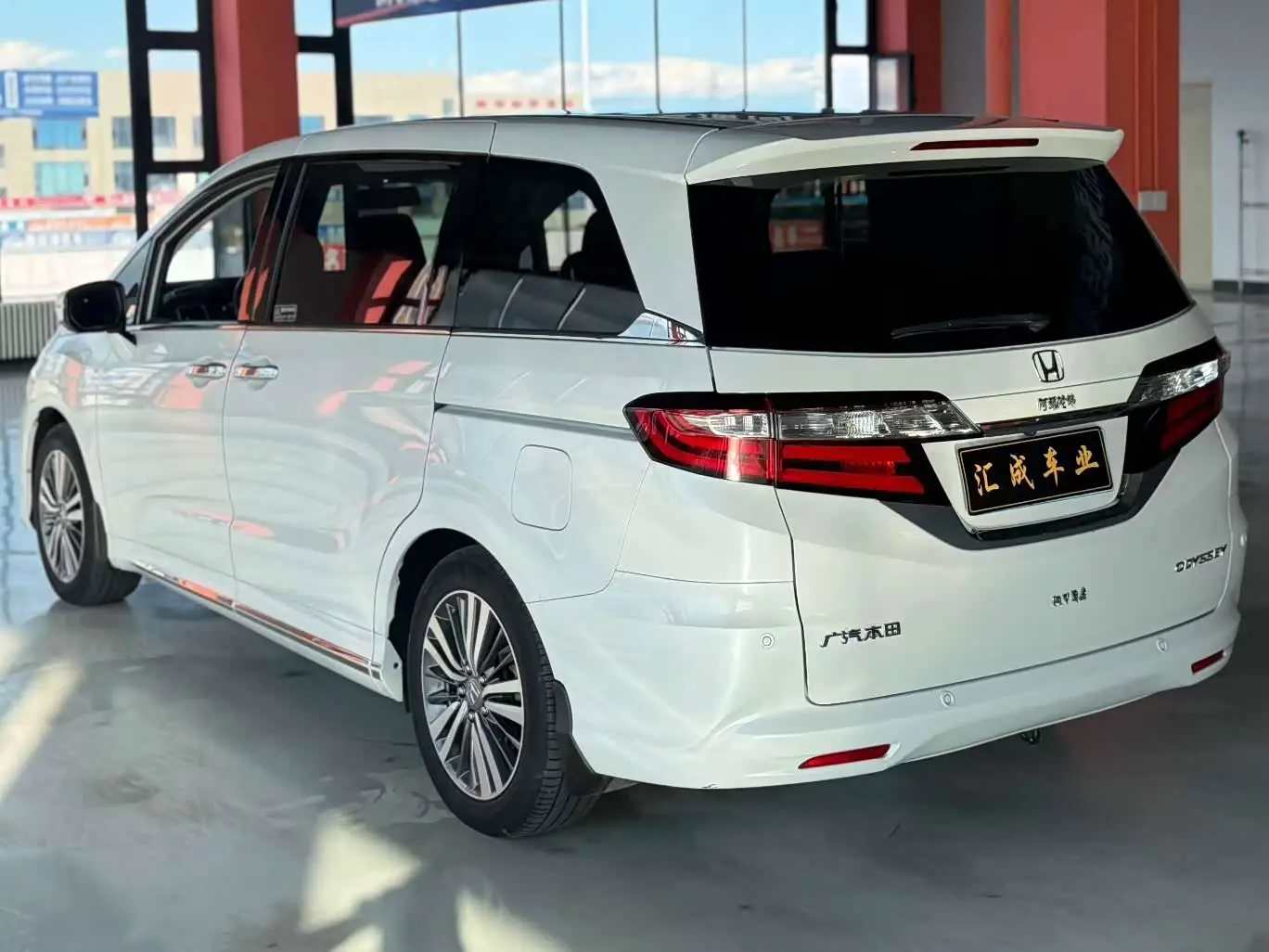 Honda Odyssey 2020 — Photo 6/8