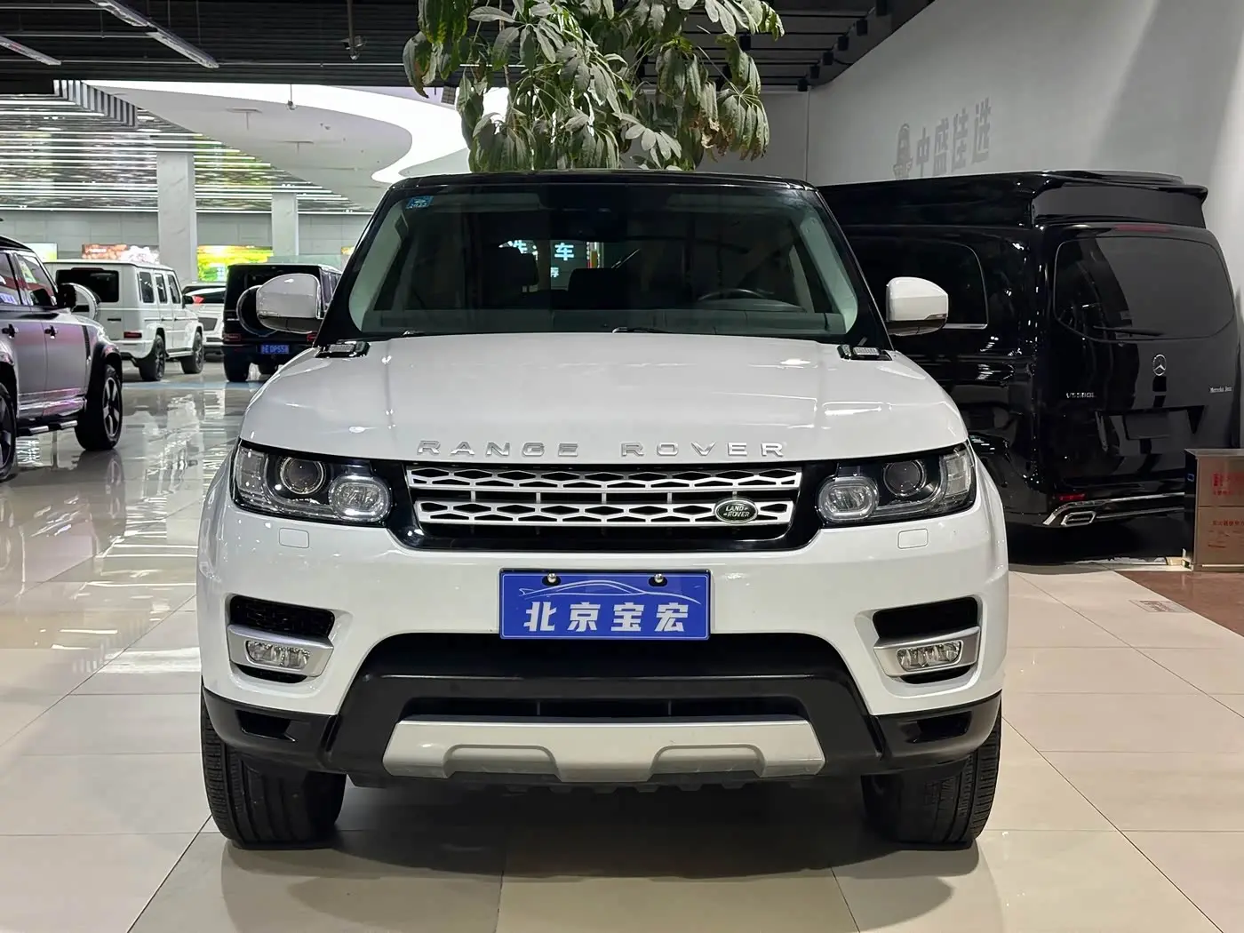 Land Rover Range Rover Sport 2014 — Фото 2/19