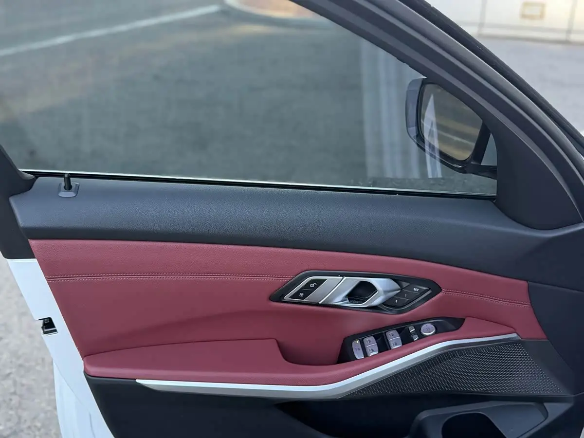 BMW 3 Series 2023 — Şəkil 12/20