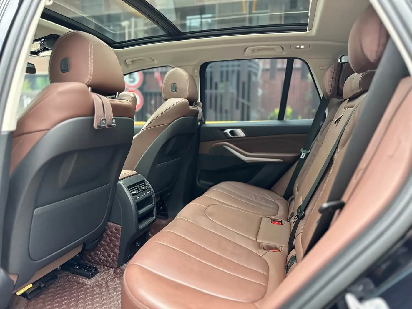 BMW X5 2021 — Photo 12/20