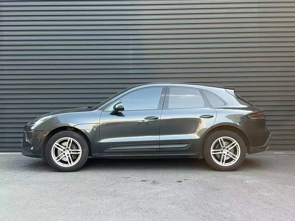 Porsche Macan 2024 — Photo 3/20