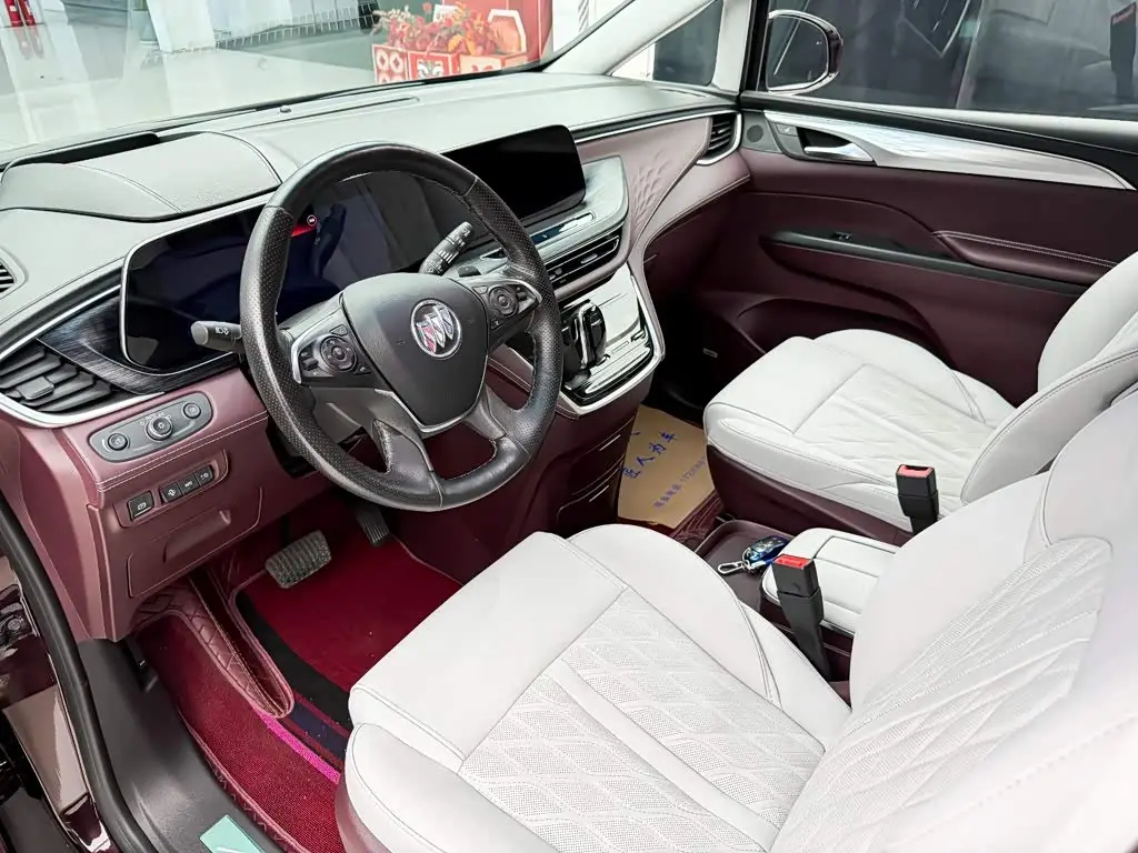 Buick GL8 2022 — Photo 5/16