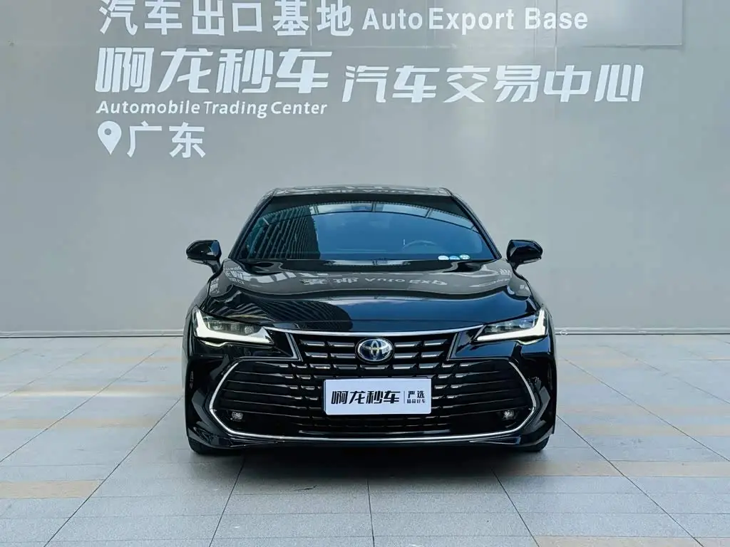 Toyota Avalon 2023 — Şəkil 2/20