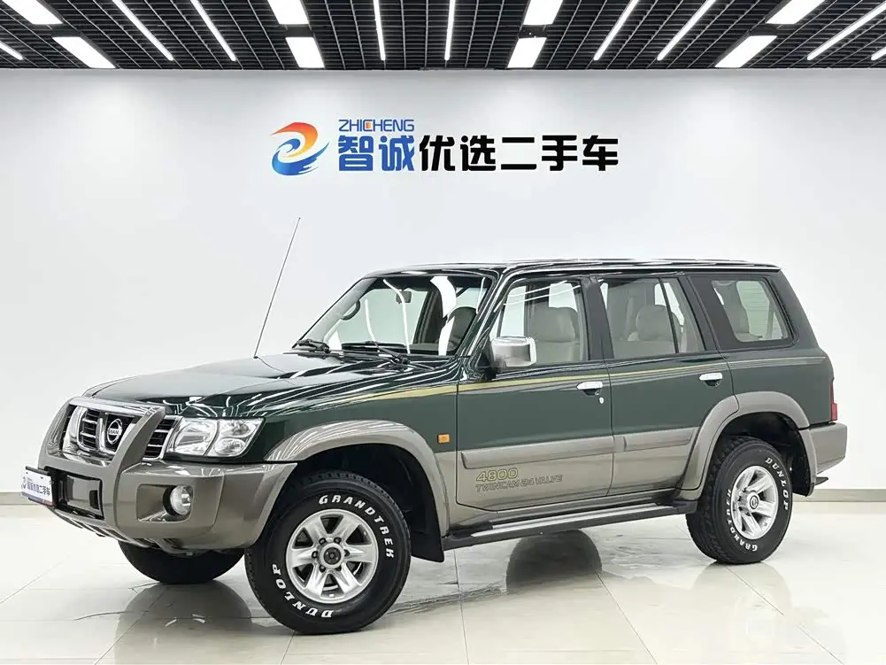 Nissan Patrol 2004 — Фото 1/20
