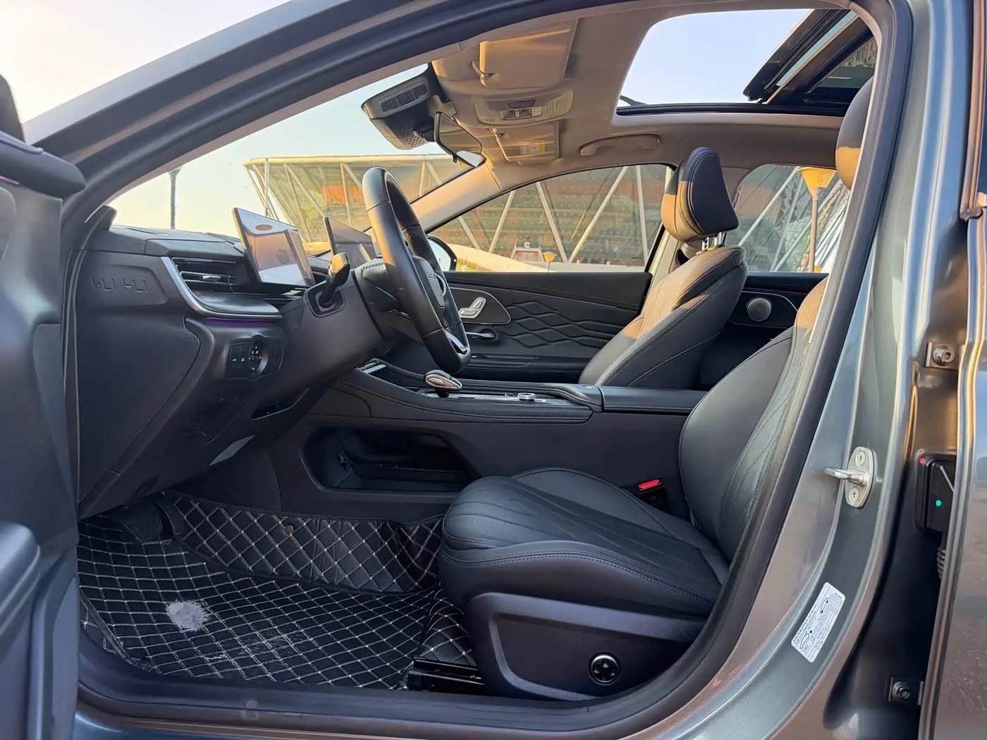 Chery Arrizo 8 PRO 2025 — Фото 17/20