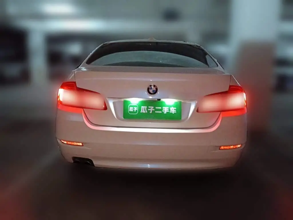 BMW 5 Series 2016 — Фото 3/20