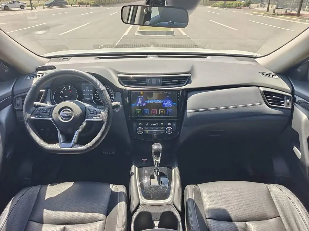 Nissan X-Trail 2018 — Şəkil 18/20
