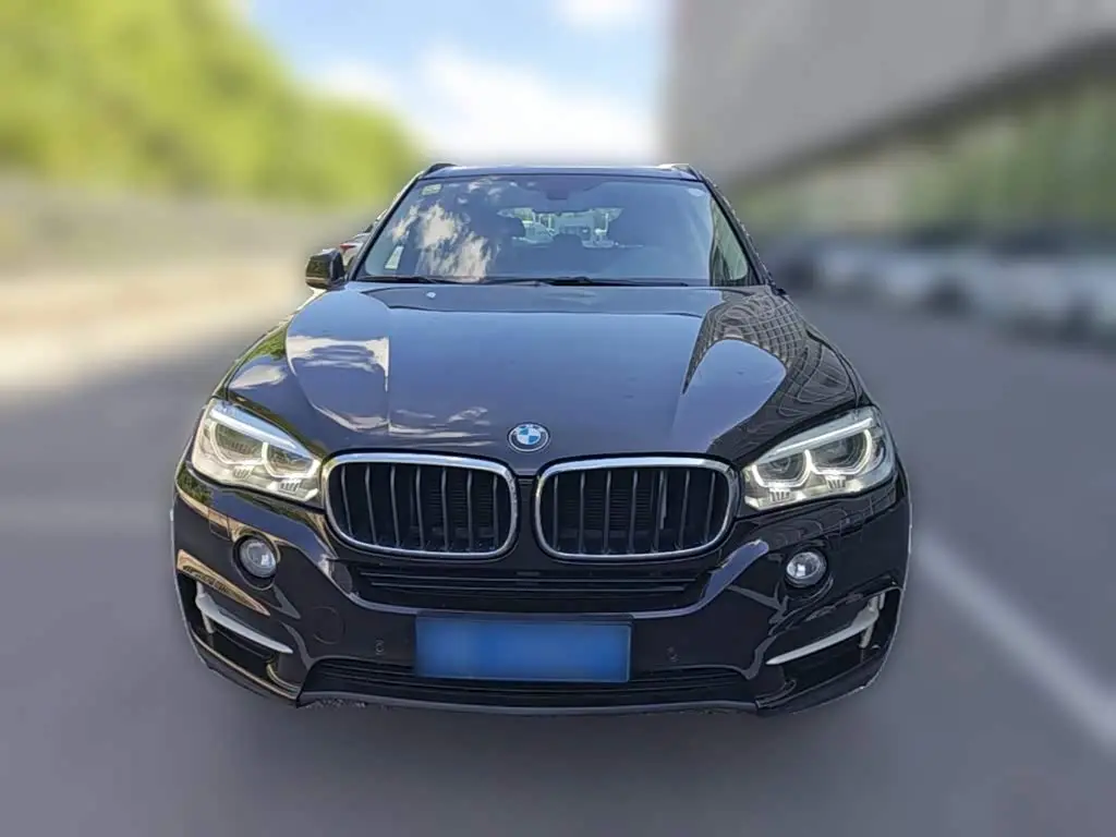 BMW X5 2015 — Photo 5/20