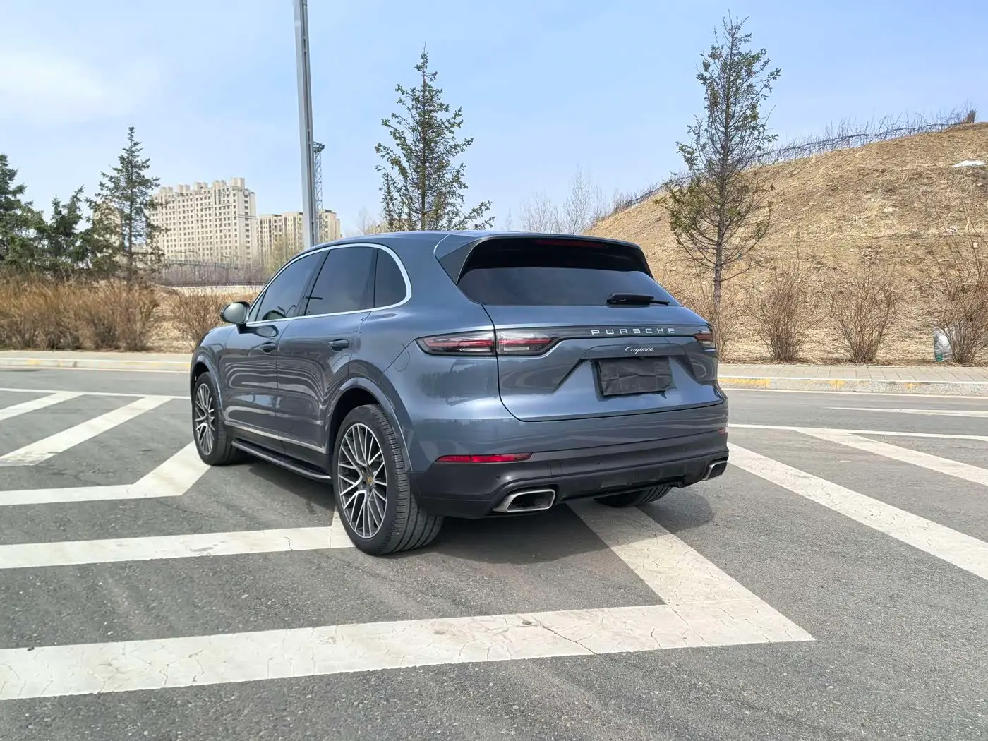 Porsche Cayenne 2018 — Фото 4/19