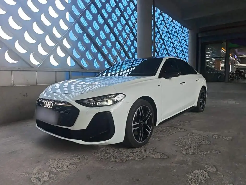 Audi A5L 2025 — Photo 2/20