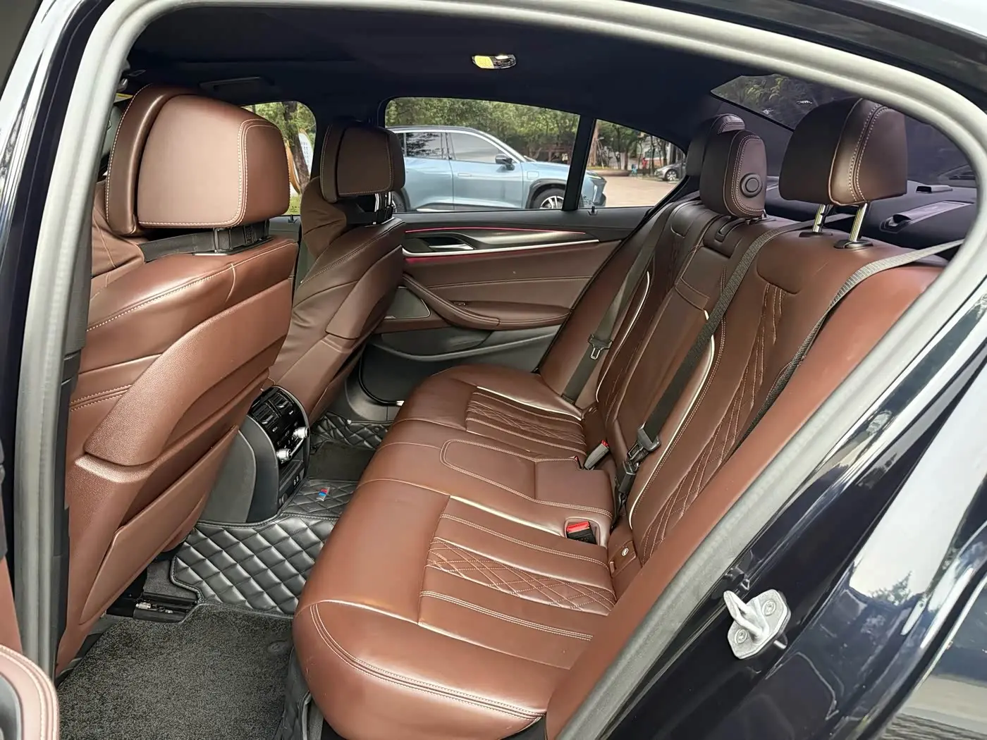 BMW 5 Series 2021 — Photo 6/20