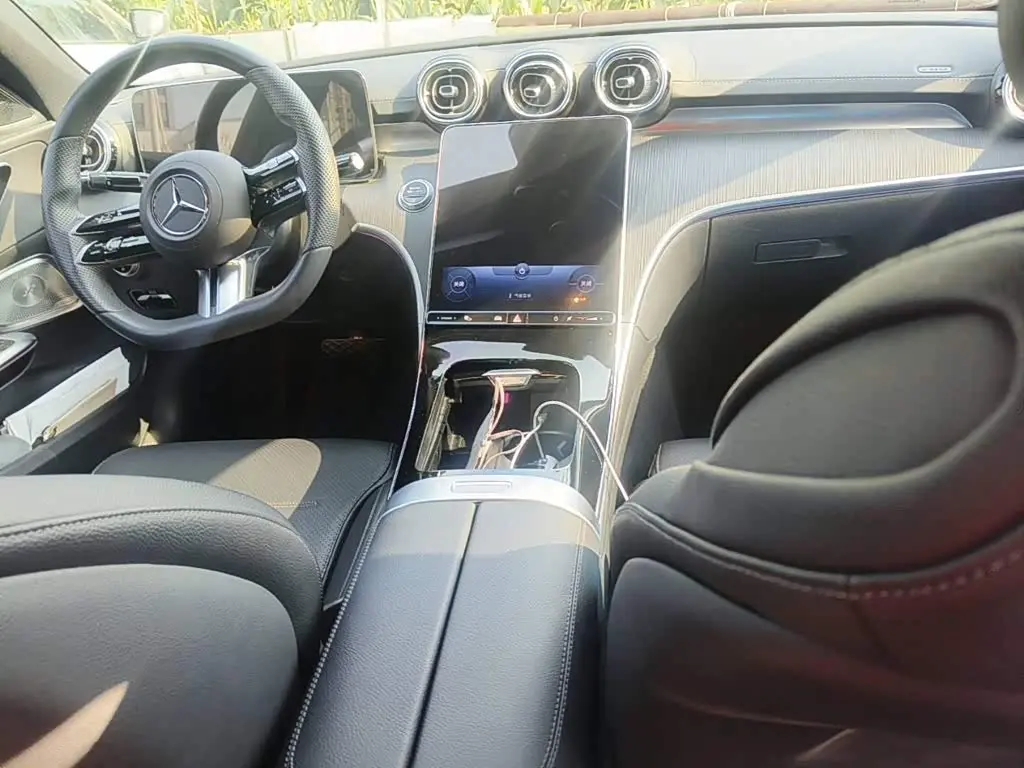 Mercedes-Benz C-Class 2022 — Фото 12/13