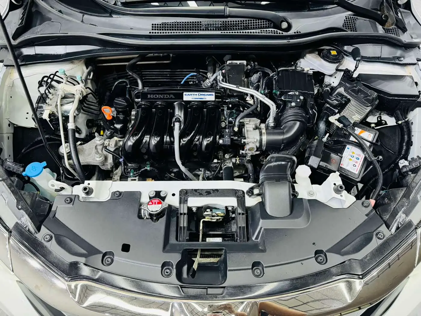 Honda Vezel 2022 — Photo 15/15