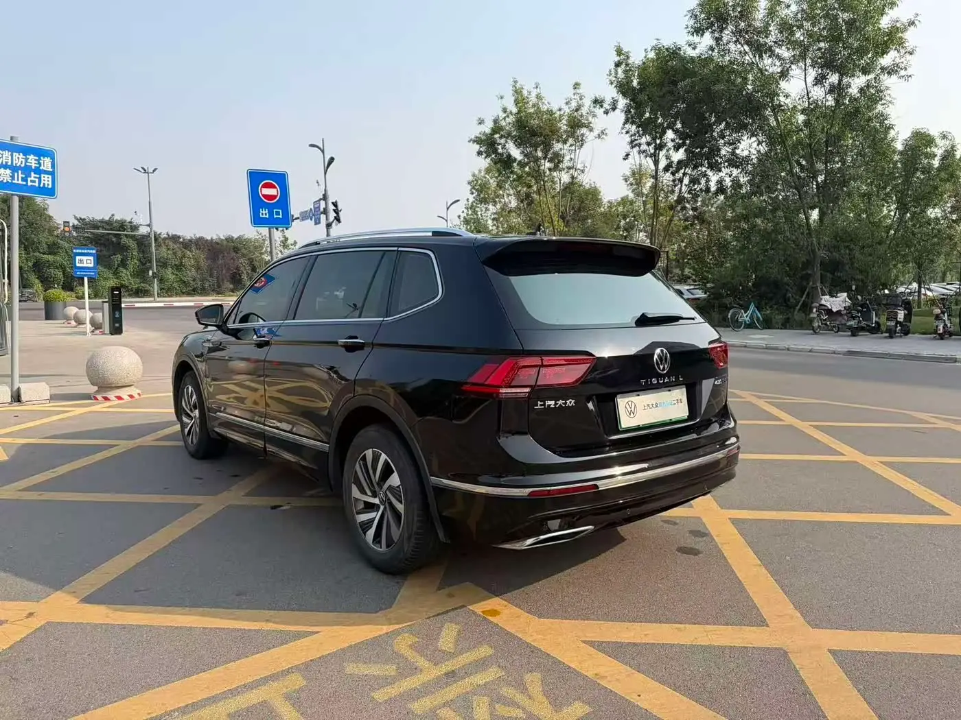 Volkswagen Tiguan L PHEV 2020 — Фото 7/9